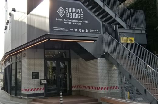 渋谷ブリッジ 出入り口