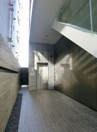 ESCALIER五番町 写真