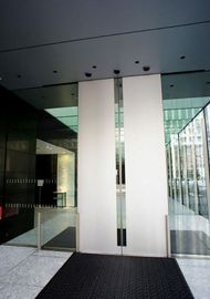 虎ノ門琴平タワー 出入り口