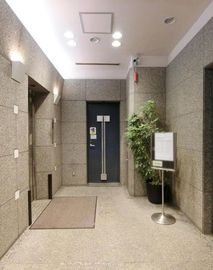 福栄秋葉原ビル 廊下