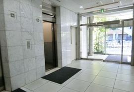 ヒューリック東日本橋ビル エレベーターホール　写真