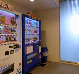 NMF竹橋ビル 自動販売機