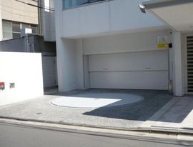 VORT六本木Dual’s(SOHO)(旧:アーバンスタイル六本木三河台) 駐車場