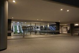 ドゥ・トゥール キャナル＆スパ EAST棟 入口　写真
