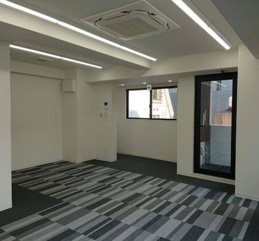田村町 Shinshodoh BLDG 貸室　写真