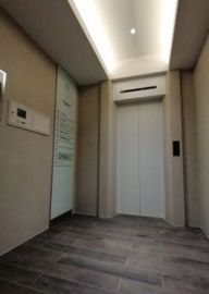 TAMA WOODY GATE SHIMBASHI エントランスホール　写真