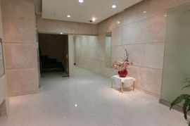 第一白川ビル エントランスホール　写真