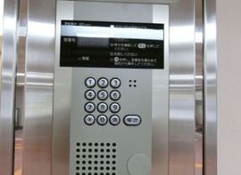 赤坂コマースビル インターホン　写真