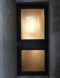 Barbizon74 入口　写真