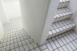六本木NKビル 階段
