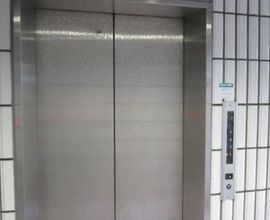 六本木NKビル 乗り口　写真