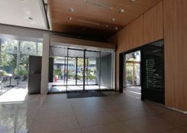 メットライフ神田錦町ビル エントランスホール