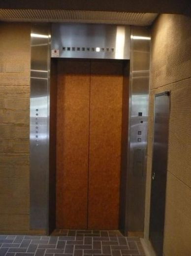 岩本町TUCビル エレベーター