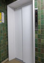 望月ビル エレベーター　写真