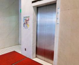 ハイウェービル エレベーターホール　写真