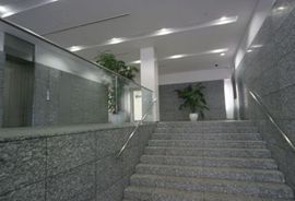 渋谷スクエアA 階段