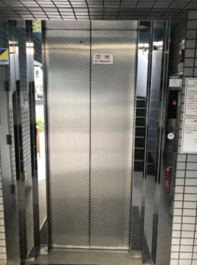 セントラル渋谷246 エレベーター　写真