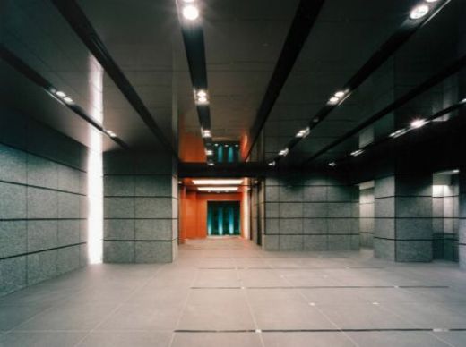 渋谷新南口ビル エントランスホール　写真