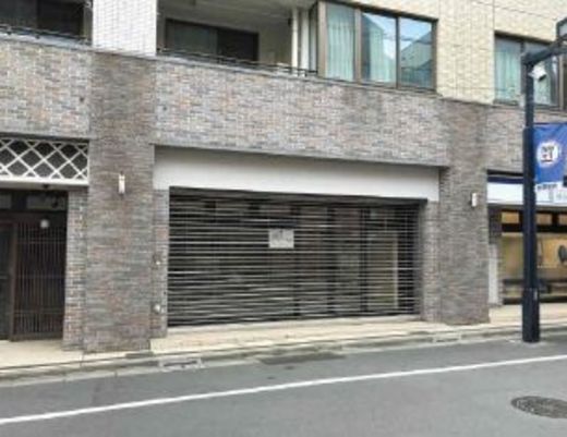 パークリュクス初台 画像　1階　テナント