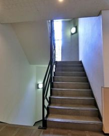 富ヶ谷小川ビル 階段