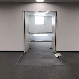 第一びる本館 出入り口