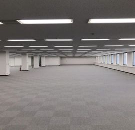 第一びる本館 室内