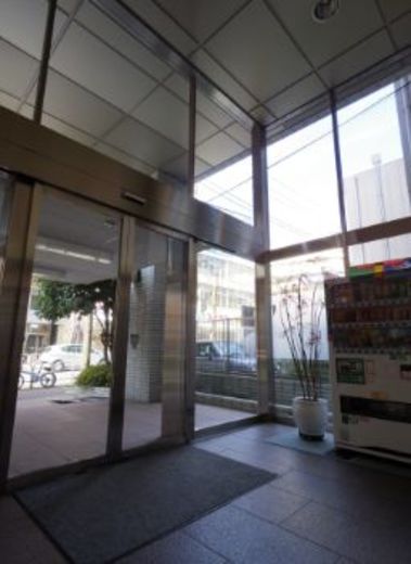 Tokyo Monnaka Village(旧:京福ビル) エントランスホール　写真