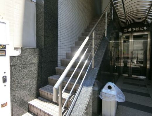 芝浦中村ビル 階段　写真
