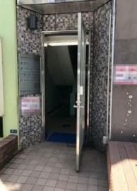 インテリジェンスビル エントランス　写真