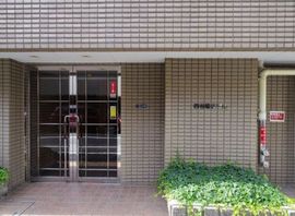 四谷曙橋ビル エントランス