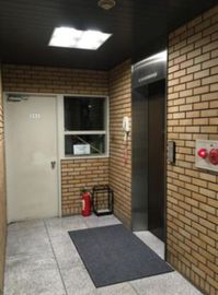 プレミアムオフィス神田 エレベーターホール　写真
