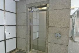 ビルネット築地ビル (旧：築地MFビル26号館) エレベーター　写真