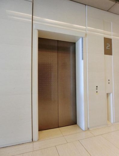 都道府県会館 エレベーター