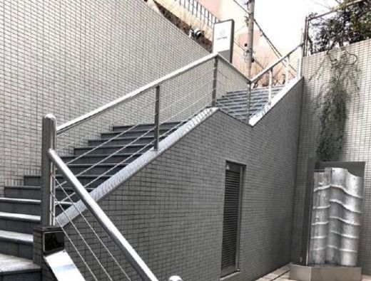 MFPR渋谷ビル 階段　画像