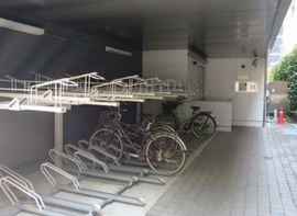 赤坂スターゲートプラザ 駐輪場
