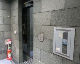 人形町サンシティビル エレベーター