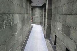 人形町サンシティビル 廊下