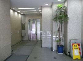 MIFビル エントランス