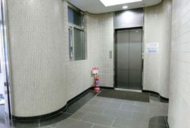 ERVIC人形町 エレベーターホール　写真