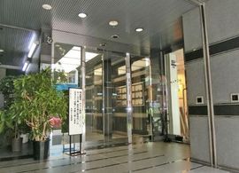 銀座木挽ビル エントランス　写真