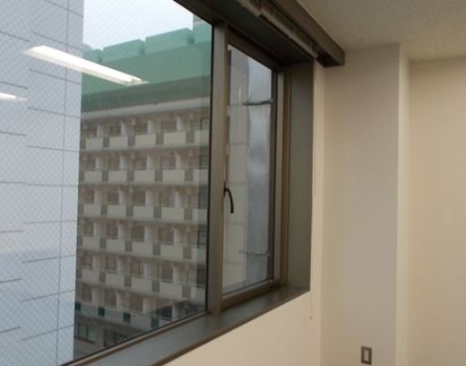 VORT御茶ノ水 窓　写真
