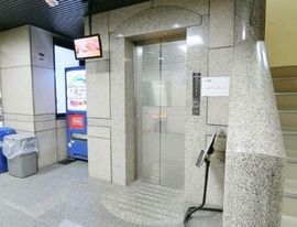 YS東麻布ビル(旧:ACO麻布アコービル) エレベーター