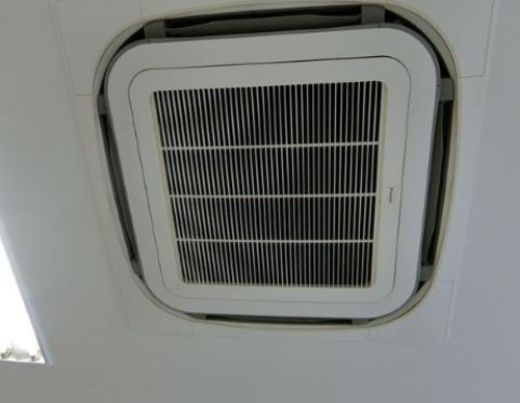 ACN神田錦町ビル 空調　写真