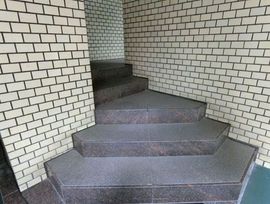 相模屋第5ビル 階段　写真