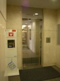 サンライズ三田ビル エレベーター　写真