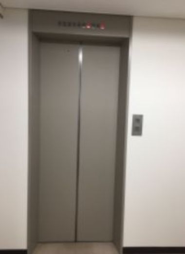 ECS第27ビル エレベーター　写真