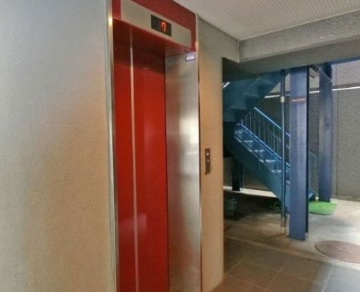 川内ビル エレベーター　画像