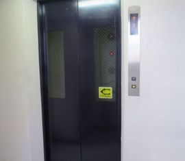 岡本ビル(茅場町) エレベーター　写真