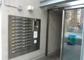 ilusa(店舗) エントランス
