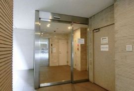 FORECAST神田須田町 入口　写真